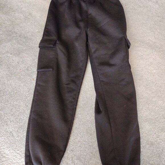 Two pairs of sweatpants - Picture 5 of 5